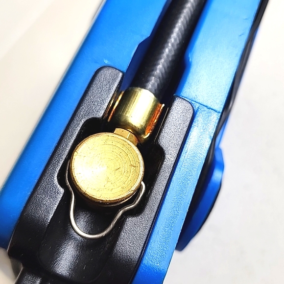 Air Compressor, Inflate and Seal by Interdynamics - Picture 9 of 12